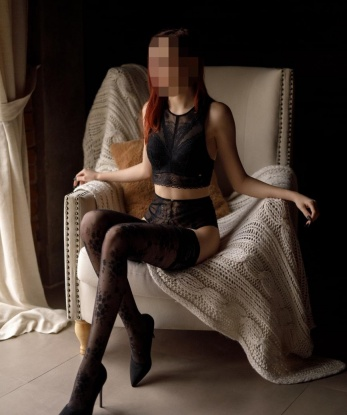 Мои нежные прикосновения и опытные руки позволят тебе испытать незабываемую эйфорию. Будь уверен, мое тело тебе запомнится надолго, каждая встреча со мной - это оазис удовольствия. Позволь себе уйти от повседневной рутины и попробовать что-то новое. У меня есть апартаменты в центре Москвы, где мы сможем насладиться друг другом. У меня всегда есть отличное настроение и безупречный стиль, я нежная и креативная, чтобы удовлетворить каждое твое желание. Доверься мне и осознай, что настоящее удовольствие ждет именно тебя! 💋 6920, 19 лет